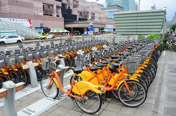 Тайбэй Тайвань Мая 2017 Года Городской Велосипед Ряд Ubike Парковка — стоковое фото