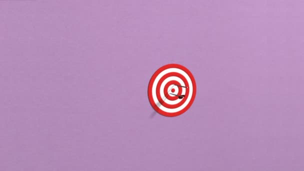Arrows fly at target of darts — Αρχείο Βίντεο