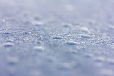 Yüzeyde buz, buz kristalleri