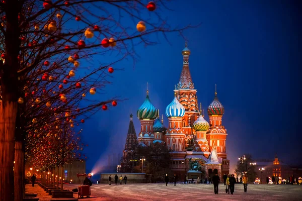 Basilius Kathedraal Het Rode Plein Moskou Nachts Nieuwjaarsvakantie — Stockfoto