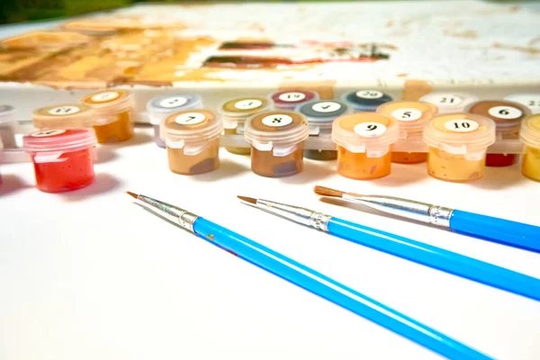 Uppsättning Färger Penslar Och Duk För Målning Siffror Hobbyer Och — Stockfoto