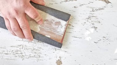 El zımparalama tahtası, üst manzara..