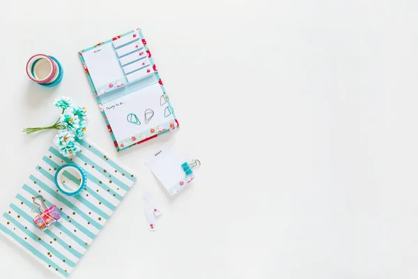 Open Notebook Notebook Colored Paper Clips Clip Tape White Background 图库图片