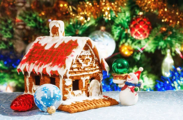 Casa Cialda Fata Natale Con Pupazzo Neve Giocattoli Sullo Sfondo — Foto Stock
