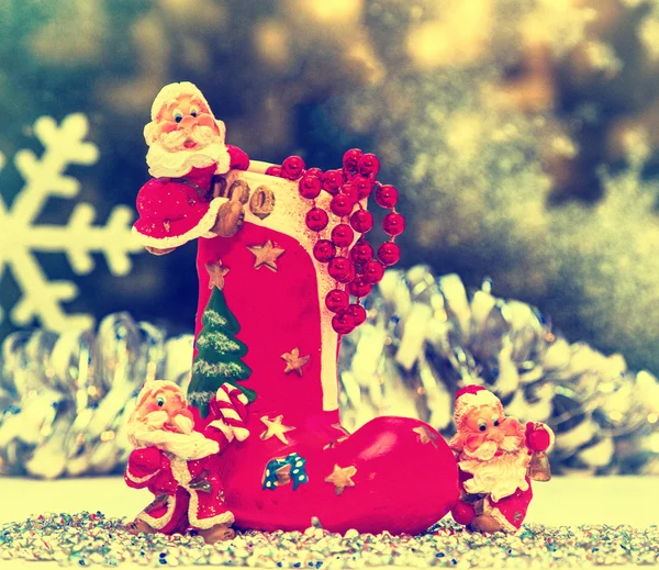 Viering. Kerstkaart, speelgoed gnome, retro, oude stijl foto — Stockfoto