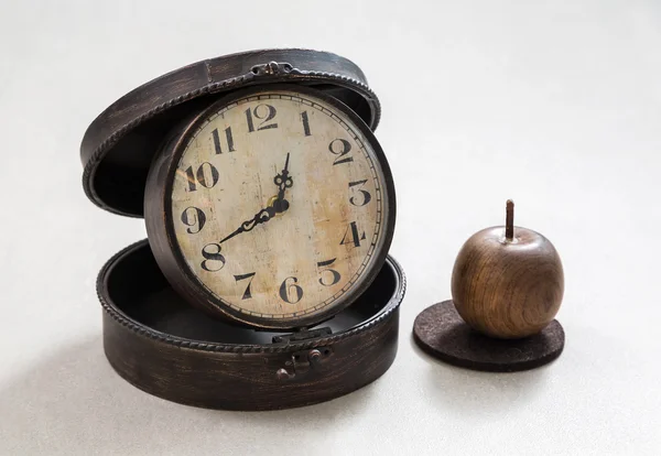 Reloj de escritorio, vintage —  Fotos de Stock