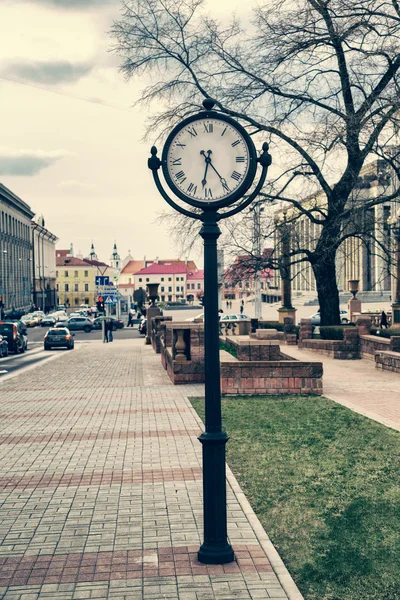 Reloj de calle, estilo retro, vintage — Foto de Stock