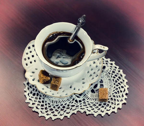 Koffie kop en schotel, retro stijl — Stockfoto