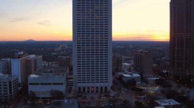 Atlanta downtown kaydırma üzerinde hava uçan 
