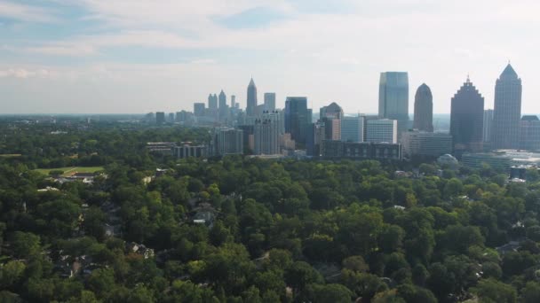 Atlanta Aerial V341 Lecący Nisko Nad Obszarem Ansley Park Słoneczny — Wideo stockowe