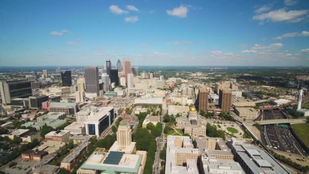 Atlanta Aerial V359 Flying Low Capital Building Area Sunny Cityscape — Video Stock