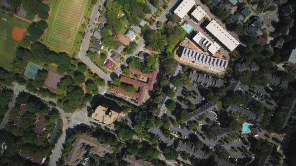 Atlanta Aerial V357 Vista Vertical Sobrevoando Old Fourth Ward Bairro — Vídeo de Stock
