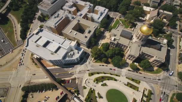 Atlanta Aerial V360 Birdseye Flying Low Capital Building Sunny Cityscape — Stock Video