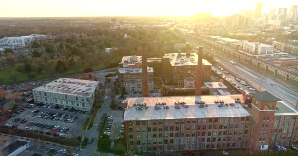 Atlanta Aerial V414 Birdseye Vertical Brick Loft Building Sunset View — Video Stock