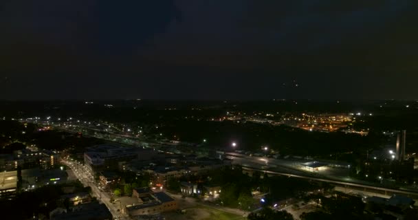 Atlanta Aerial V464 Panning Cabbagetown Vue Quartier Nuit Juillet 2018 — Video