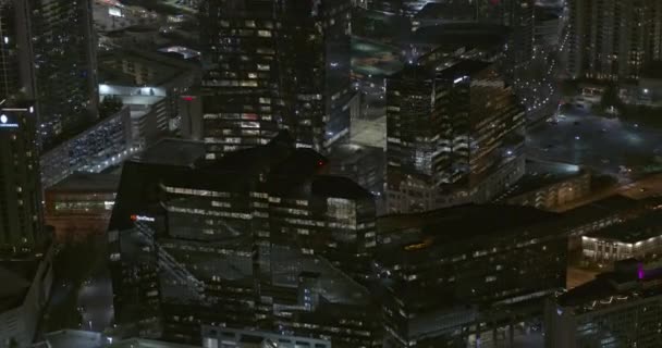 Atlanta Aerial V502 Kurzer Schwenk Vogelauge Der Innenstadt Buckhead Stadtbild — Stockvideo