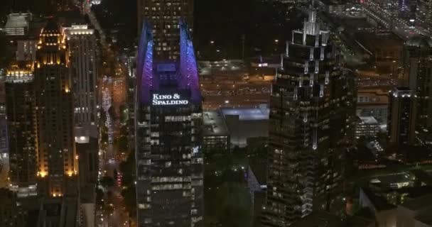 Ατλάντα Aerial V571 Slow Panning Birdseye Detail Rainbow Lit Midtown — Αρχείο Βίντεο