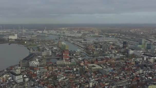 Antwerp Belgium Aerial Flying Центрі Міста Видом Промисловий Район Ейландже — стокове відео