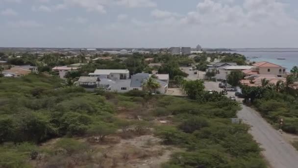 Bonaire Caribbean Nederland Luchtfoto V10 Panning Hato Zonnige Dag Januari — Stockvideo