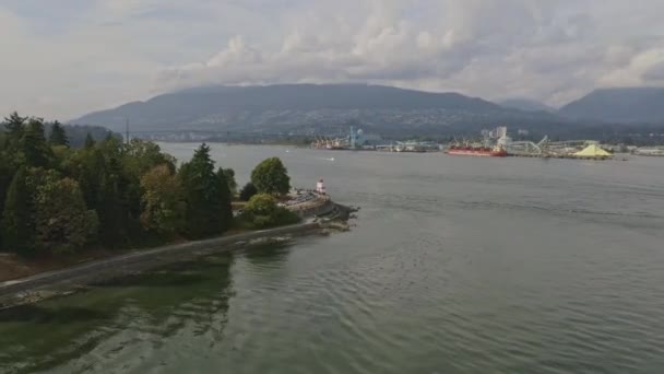 Vancouver Kanada Antenne V19 Schwenken Niedrig Park Point Mit Menschen — Stockvideo