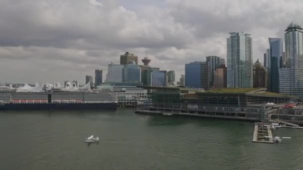 Vancouver Canada Aerial V17 Traveling Panoramic Harbour Terminal Convention Center — стокове відео