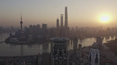 Şangay Çin Havayolları v157 Gün Doğumu panoramik Bund merkez bina perspektifi - Ekim 2018