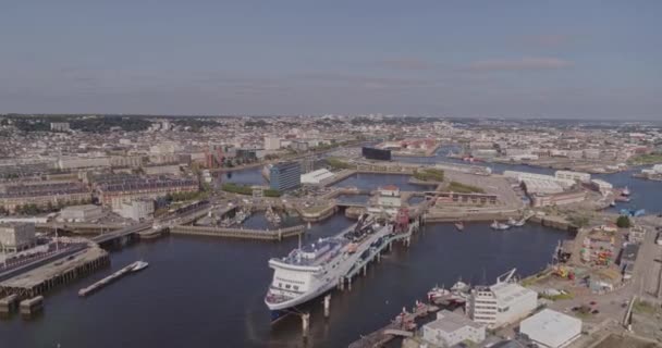 Havre France Aerial V11 Flying Looking Industrial Port Cityscape Views — Stockvideo