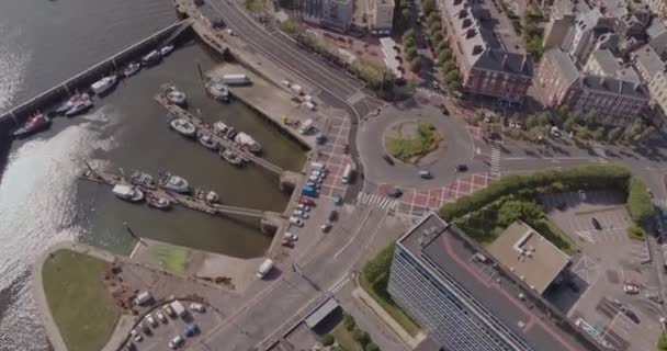 Havre France Aerial V14 Vertical Ccity Scape Flying Quai Lle — 图库视频影像