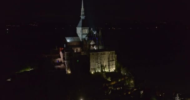 Mont Saint Michel France V13 Aerial Panning Away Mont Saint — Vídeo de Stock