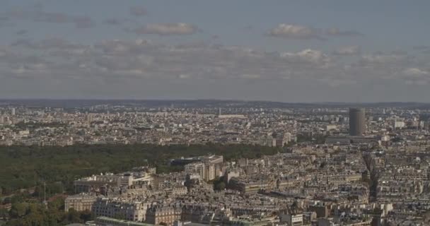 Paris France Aerial V15 Paisaje Urbano Panorámico Con Vista Arrondisement — Vídeos de Stock