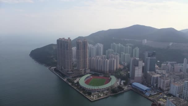 Hong Kong Aerial V142 Пролетает Над Заливом Видами Района Сиу — стоковое видео