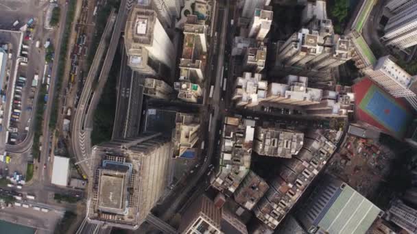 Hong Kong Aerial V220 Vue Verticale Survolant Tai Ping Shan — Video
