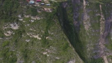 Bali Endonezya Havacılık v15 Kelingking Patikası ve t-rex Körfezi - Nisan 2019