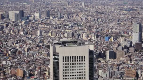 Tokyo Japan Aerial V92 Close Flying Shinjuku Skyscraper Building Cityscape — стоковое видео