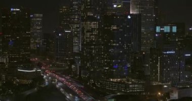Los Angeles Havacılık v168 Kısa Gece Vakti Şehir merkezinin yükselen manzarası - Ekim 2019