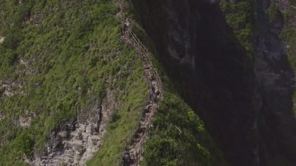 2017 Bali Indonesia Aerial V38 Flying Climbing Trail Rex Bay — 비디오