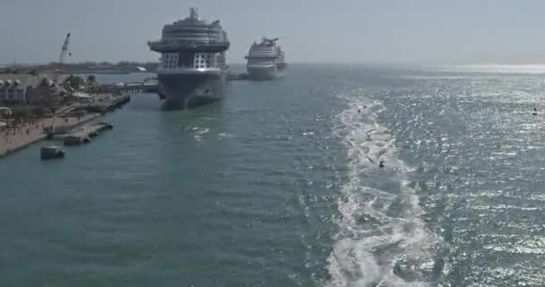 Key West Aerial Panning Front Waterfront Mallory Square Two Docked — Stock Video