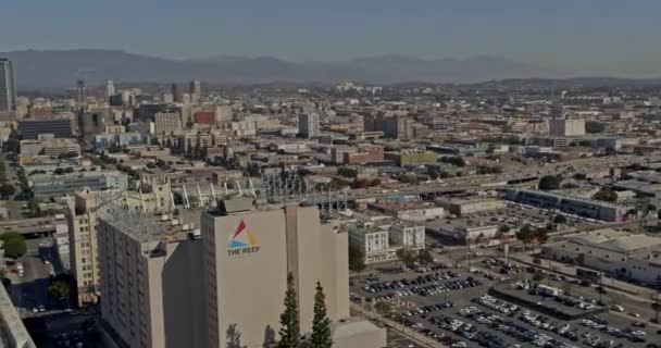 Los Angeles Aerial V178 Panning Východ Západ Výhledem Dálnici Santa — Stock video