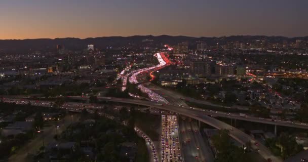 Los Angeles Flygfoto V228 Följer San Diego Motorvägen Norrut Mot — Stockvideo