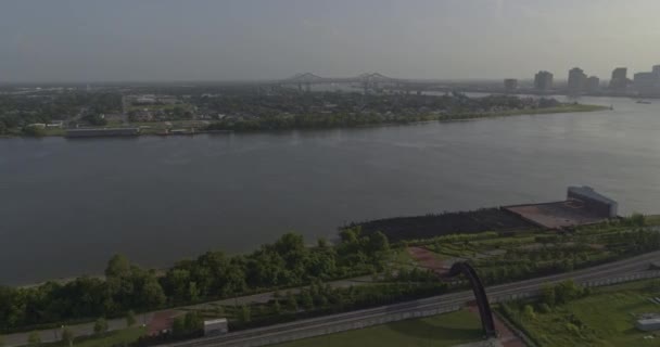 Νέα Ορλεάνη Louisiana Aerial Panning Birdseye Crescent Park Trail Bywater — Αρχείο Βίντεο