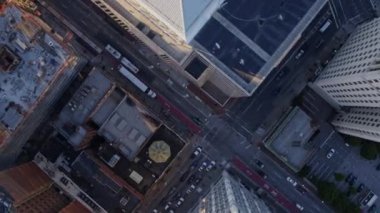 Baltimore Maryland Havalimanı v28 Şehir merkezi üzerinde dikey uçuyor - Ekim 2017