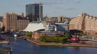 Baltimore Maryland Havalimanı V22 İç liman etrafında Panning - Ekim 2017