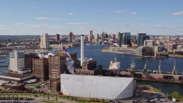 Baltimore Maryland Aerial V11 Überflug Und Umrundung Des Locust Point — Stockvideo