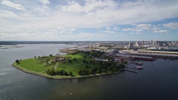 Baltimore Maryland Aerial Cestování Panoramatický Detailní Pohled Fort Mchenry Harbor — Stock video