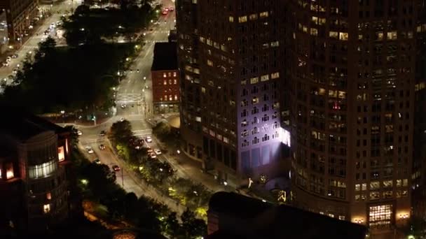 Boston Massachusetts Aerial V195 Vogelauge Schwenken Auf Die Nächtliche Skyline — Stockvideo