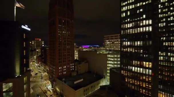 Detroit Michigan Aerial V149 Low Fly Downtown Cityscape Short October — Stock Video