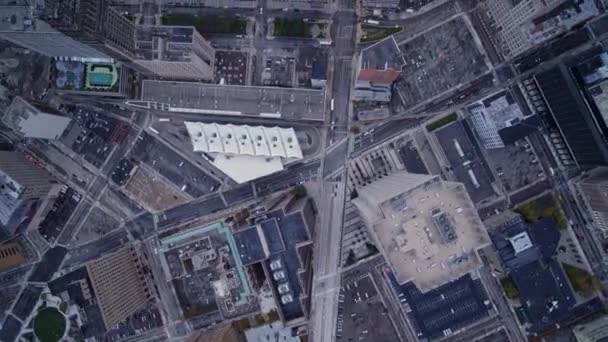 Detroit Michigan Aerial V135 Downtown Cityscape Vertical View Path Michigan — Αρχείο Βίντεο