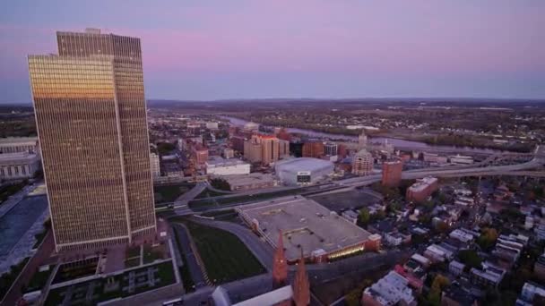 Albany New York Aerial V17 Traversing Museum Panning Downtown Cityscape — Stock Video