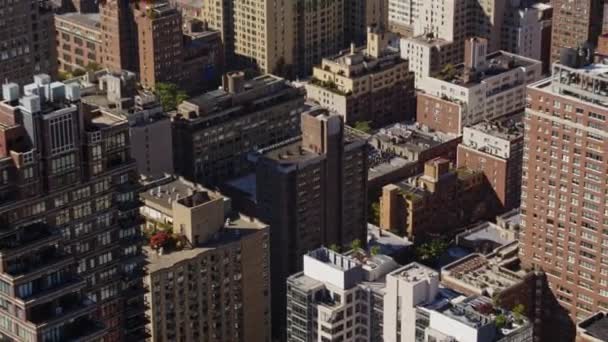 New York Aerial V125 Upper East Side Panning Birdseye Central — Stock video