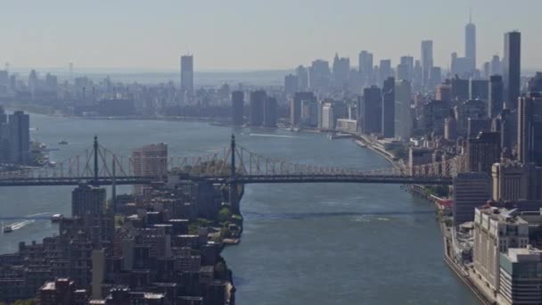 Nyc New York Aerial V127 Panoramic New York Cityscape Roosevelt — Stock Video